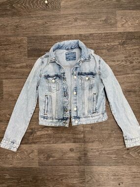 Aeropostale Light Wash Denim Jacket